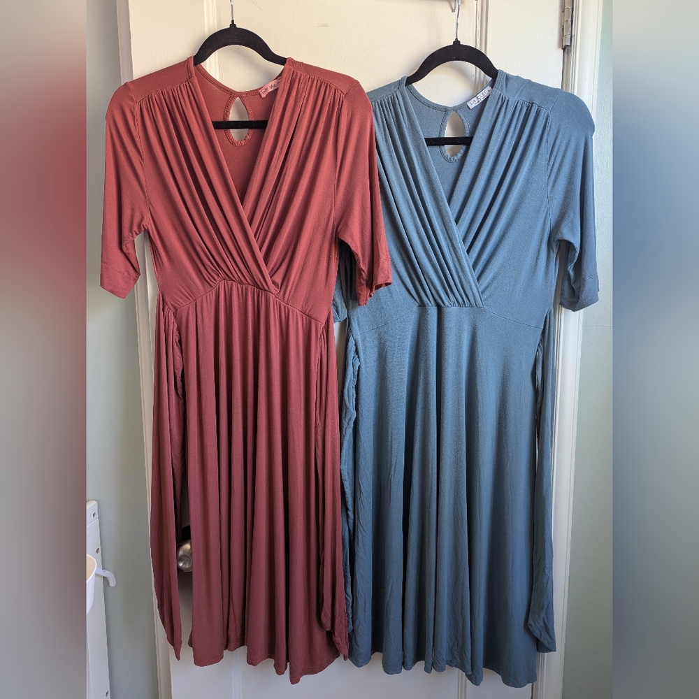 Lot of 2 Maternity Dresses - Rust and Slate Blue sz M